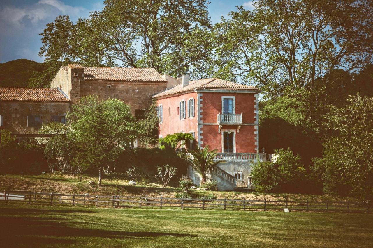 Hôtel Domaine Sainte Colombe Extérieur photo